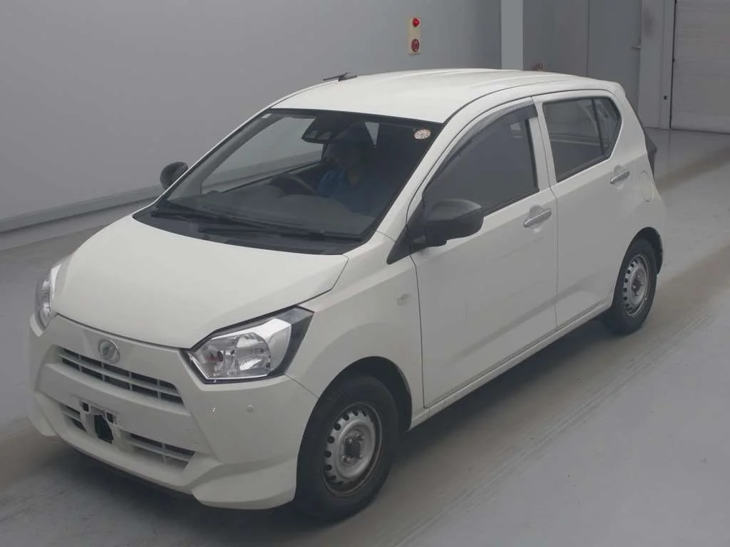 Daihatsu Mira e:S LA350S 2021